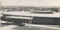 1965 Jacksboro School.jpg (1407256 bytes)