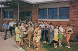 1968 Perrin School_small.jpg (1848962 bytes)